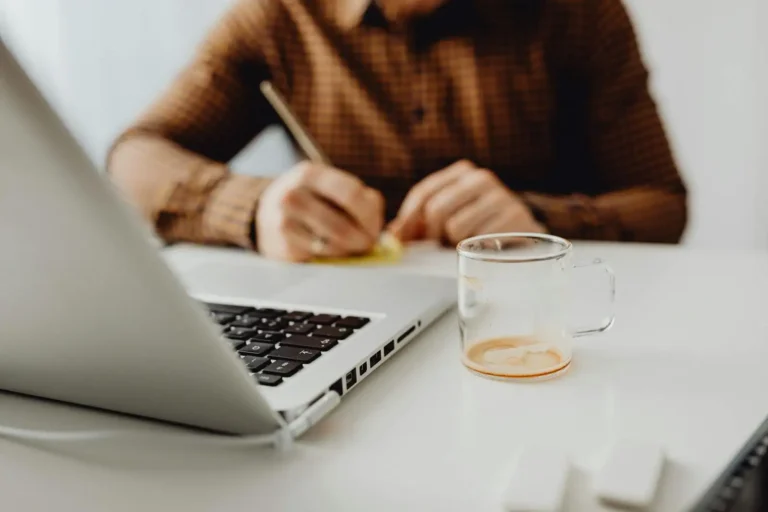 Lettre de motivation simple et courte : aller à l&rsquo;essentiel