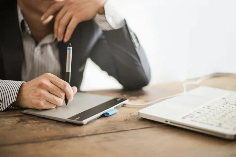 Création de logo gratuit : réussir sans budget