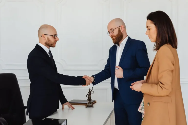 Techniques de vente : le guide pour conclure plus et mieux