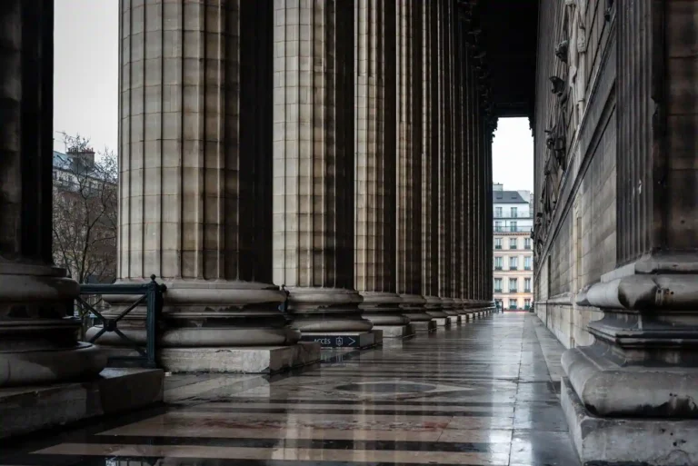 Bourse de Paris : comment elle fonctionne et comment y investir