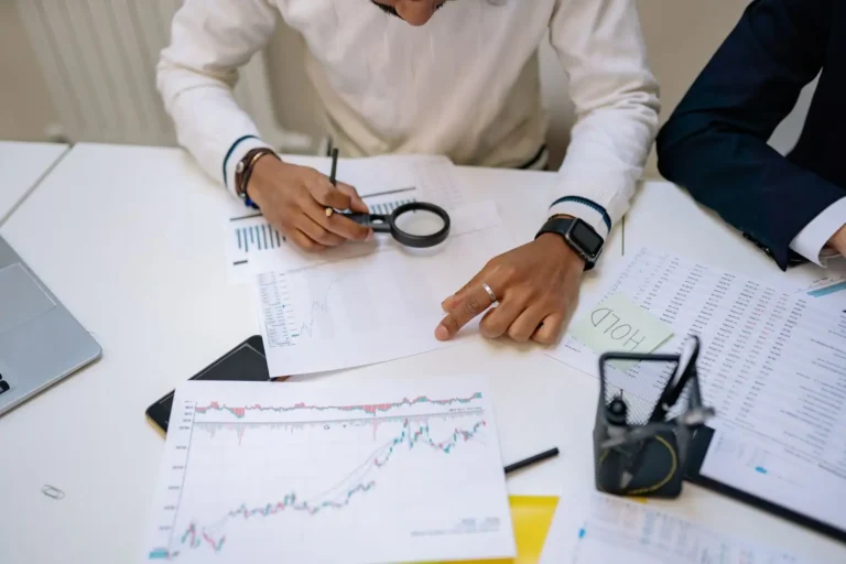 Gestion d&rsquo;actifs : comprendre le métier, les formes de gestion et les frais