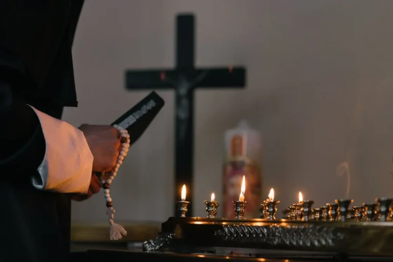 Reconversion vers la religion : les voies possibles et comment s&rsquo;y préparer